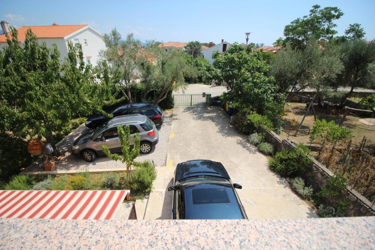 Apartmani Zem, Krk Krk Town Exteriör bild