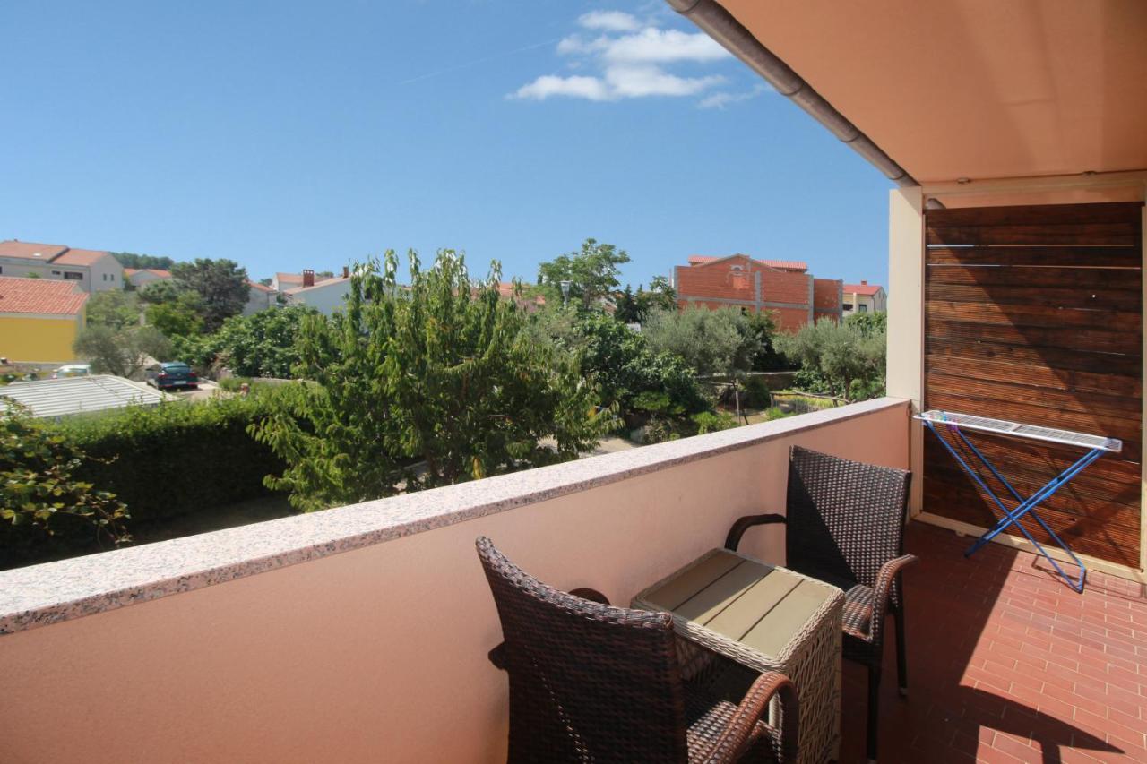 Apartmani Zem, Krk Krk Town Exteriör bild